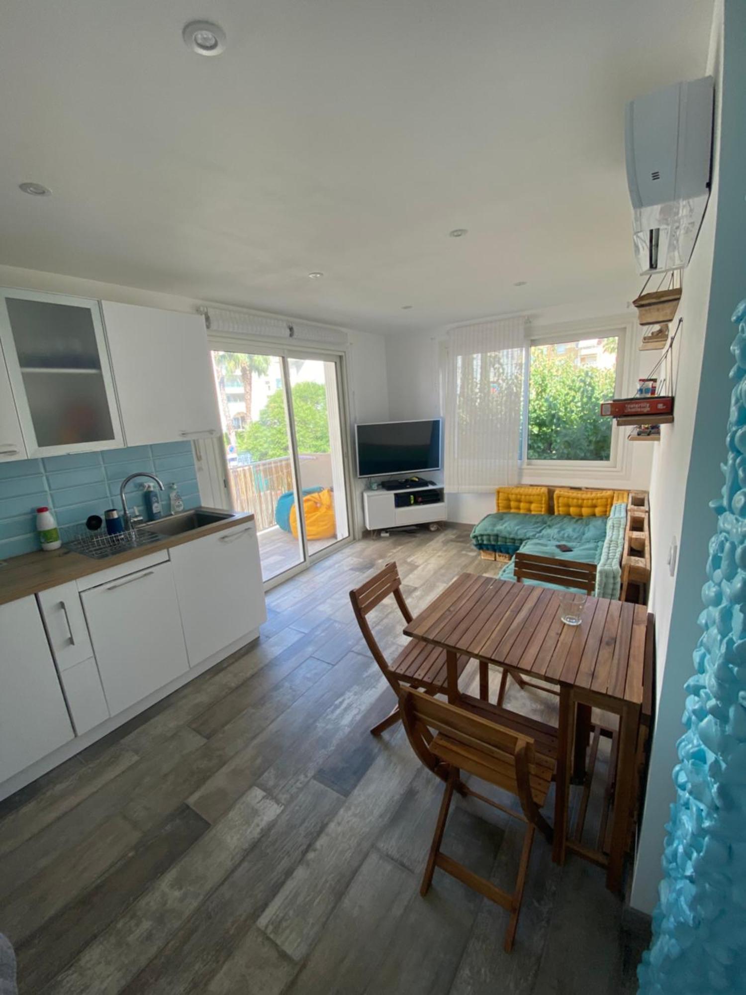 Appt 5 Personnes A 100m Appartement *